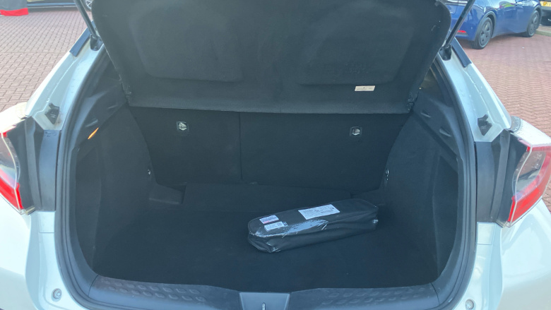 Toyota C-HR 1.8 Hybrid Dynamic 5dr CVT Hybrid Hatchback